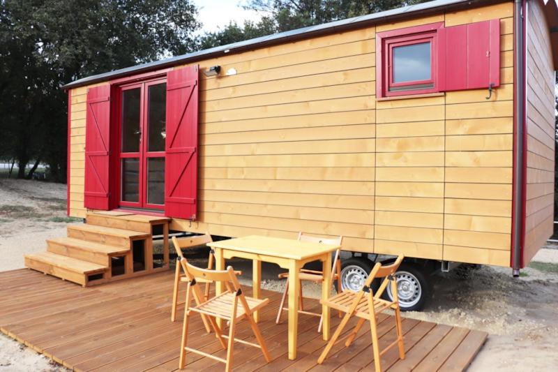 Roulottes Cocooning Au Coeur Des Landes Hotell Mées Eksteriør bilde