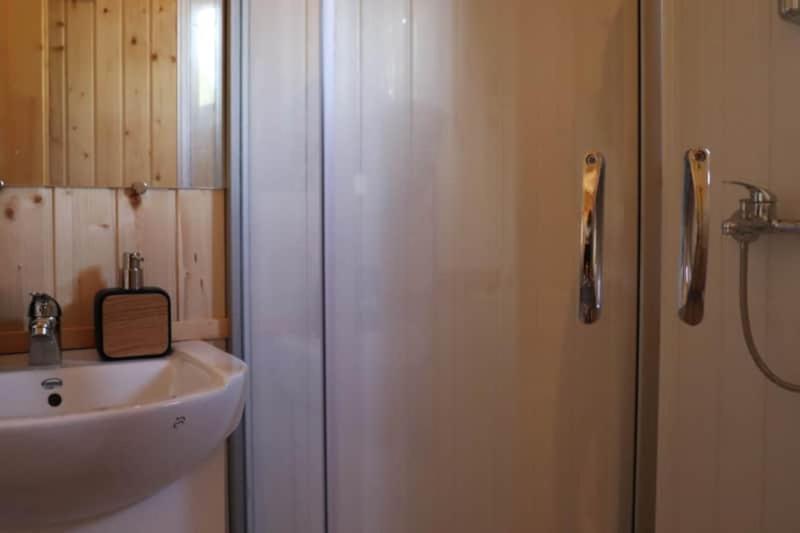 Roulottes Cocooning Au Coeur Des Landes Hotell Mées Eksteriør bilde